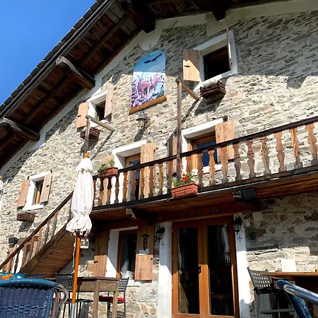 Del Hotel