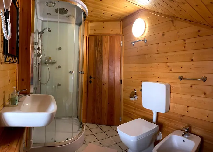 Hotel Del 2*